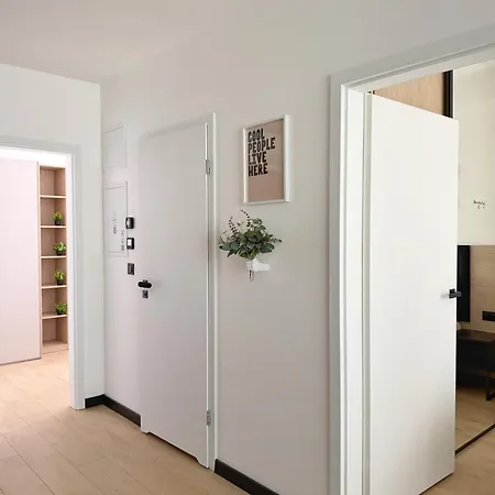 Apartamenty Szyndzielnia Beskidy Gory Balkon Parking Nowe & Rodzinne 2-Sypialnie Daire Bielsko-Biała