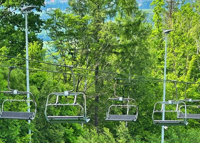 Szyndzielnia - 2 Sypialnie & Garaz Podziemny & Balkon Idealne Mejsce W Baskidach Dla Rodziny ビエルスコ・ビアバ