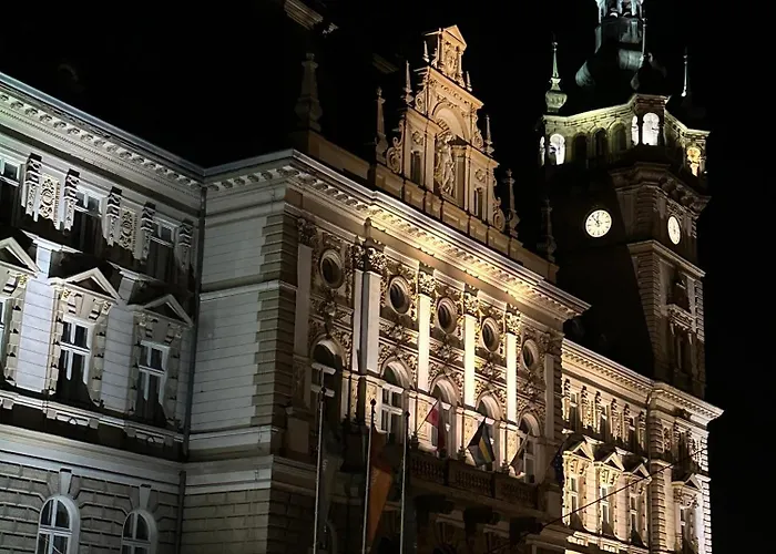 Szyndzielnia - 2 Sypialnie & Garaz Podziemny & Balkon Idealne Mejsce W Baskidach Dla Rodziny * ビエルスコ・ビアバ