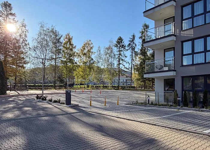 Szyndzielnia - 2 Sypialnie & Garaz Podziemny & Balkon Idealne Mejsce W Baskidach Dla Rodziny ビエルスコ・ビアバ